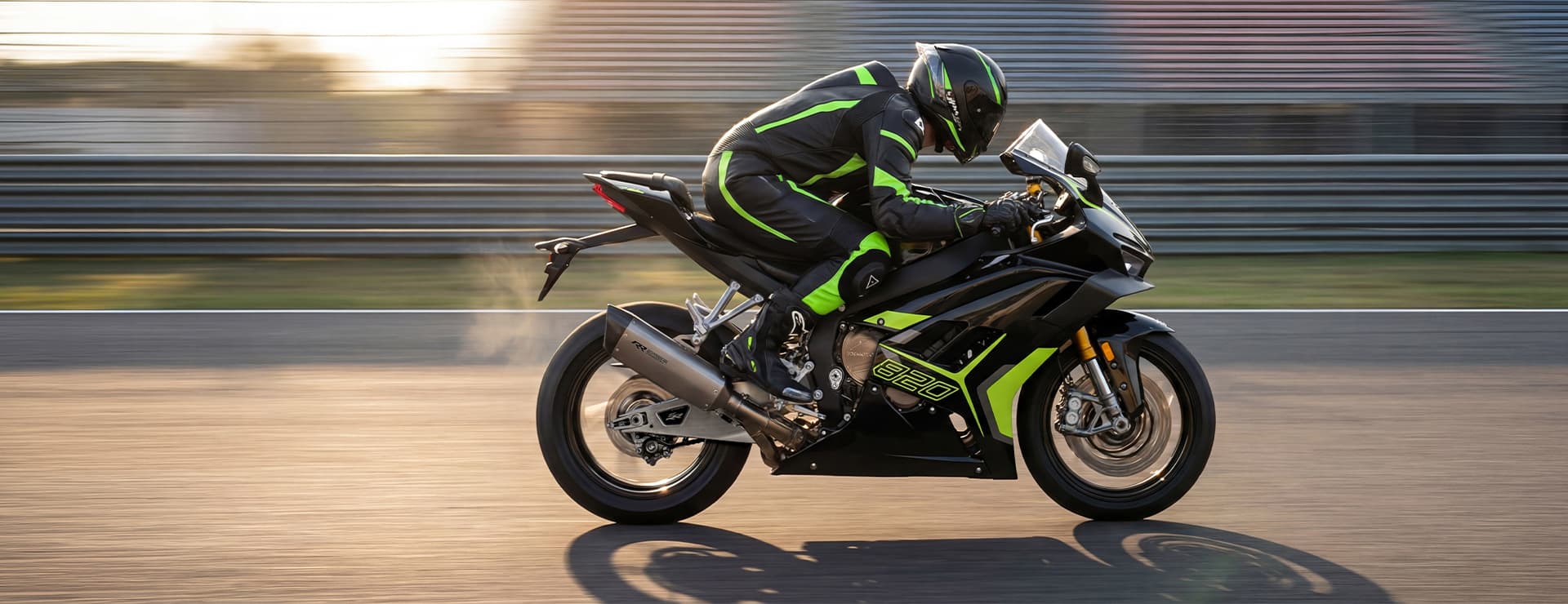 820RR: Adjustable race geometry