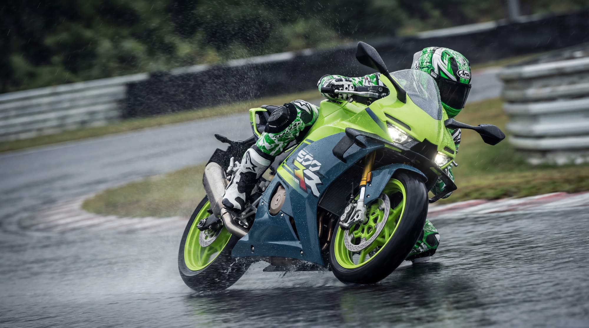 500RR gallery view 3